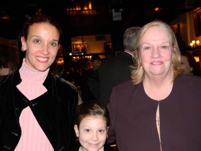 Maria Providencia Ferrer, Monsita Teresa Ferrer, Leticia Thyra Ferrer