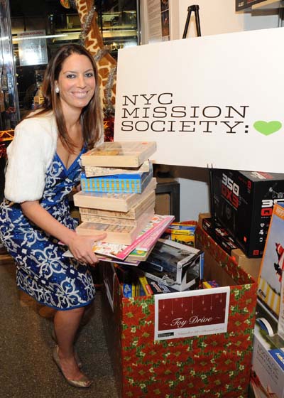 Nicole DiCocco. Photos by:  mvmcauliffe@cox.net