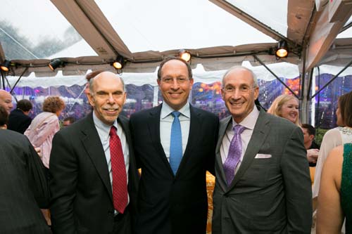 Ken Davis, MD, CEO and President, Mount Sinai Health System, Steve Hochberg, Trustee/Co-Chair, Peter W. May, Chairman, Boards of Trustees.Peter W. May, Chairman, Boards of Trustees. Photo credit:&nbsp;&nbsp;Roey Yohai Photography