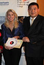 li ji xing, fan Xiaowei , welcomed to nYc