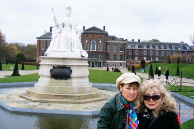 Baroness Maris Perry and Gloria T. Cressler in front of one of the wing of Kensington Palace.