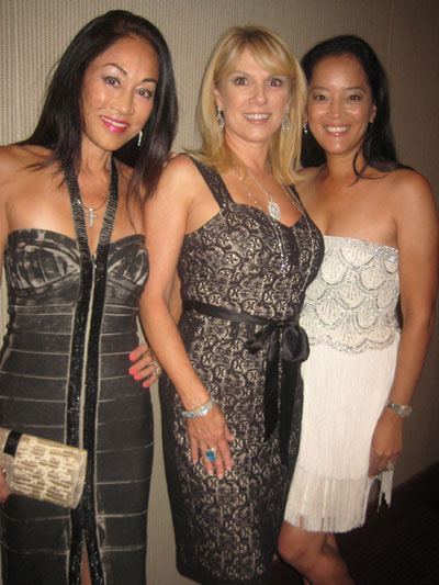 08-02-11 (L-R) Lucia Hwang Gordon. Ramona Singer. Gala Honorary Chair Cassandra Seidenfeld-Lyster at the NYC Dance Alliance Foundation Gala "Bright Lights! Shining Stars!" at the Skirball Center at NYU. 566 LaGuardia Place. Monday night 08-01-11