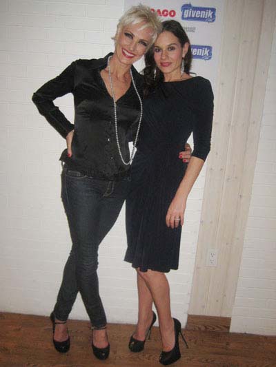 10-12-11 Cast members Amra-Faye Wright (L) and Kara DioGuardi at a Post-show VIP celebration for Kara DioGuardi and the cast of "Chicago" to benefit Kara's favorite charities at E & E Grill. 233 West 47th St. Tuesday night 10-11-11