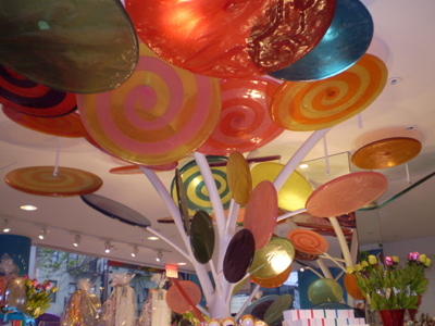 A gigantic lolli-pop tree