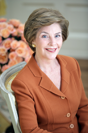 Mrs. Laura bush honored at National Park Foundation annual Expedition America! black-tie gala