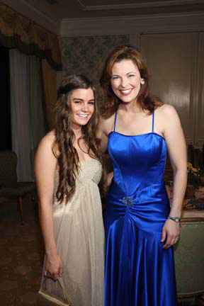 Blair Bianco, JDRF Youth Ambassador with Nicole Johnson, Miss America 1999 and JDRF Guest Speaker (Both have Type 1 (Juvenile) Diabetes) Photo by: Lucien Capehart