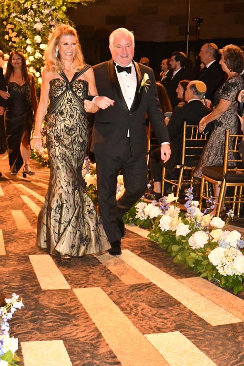 Cathy Giles and Clifford Sales M.D.Rose Billings/Blacktiemagazine.com