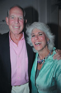 Guild Hall Board Chairman, Mickey Straus with Jamie de Roy
