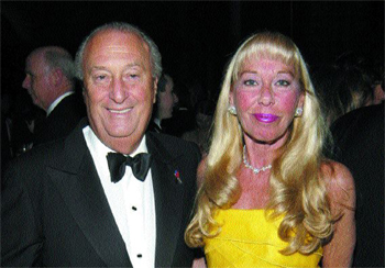 hilip Altheim and Vicki Modell.