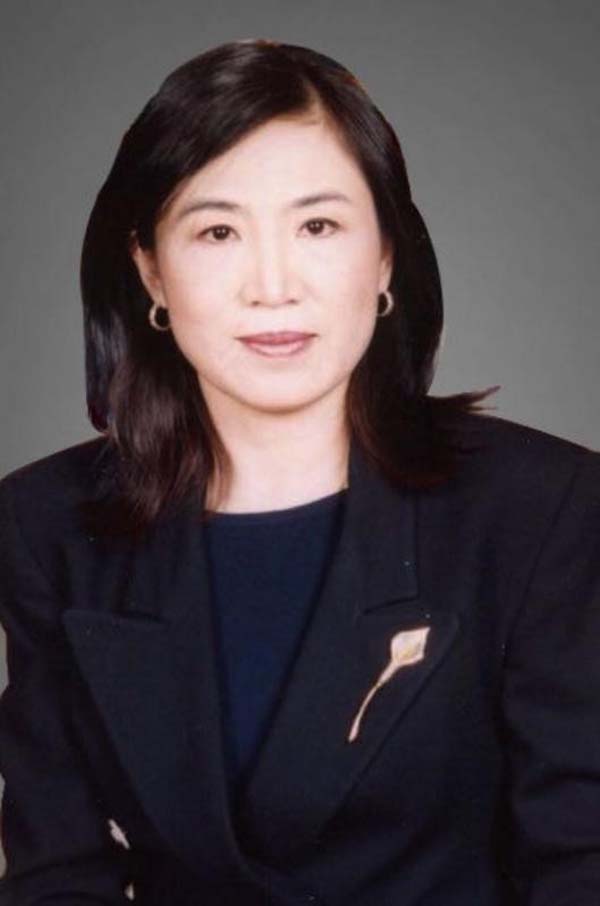 Jeannie yi