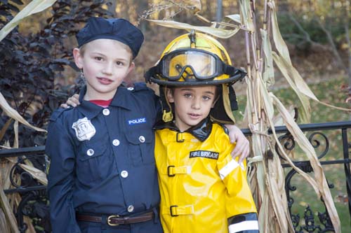   Michelle-Marie heinemann, Hudson and Nickolas. Photos by: �PATRICK&nbsp;MCMULLAN.COM  