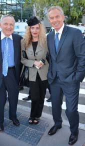 Donald Billings, Joyce Brooks and Tony Blair. Photo by: Rose Billings/Blacktiemagazine.com