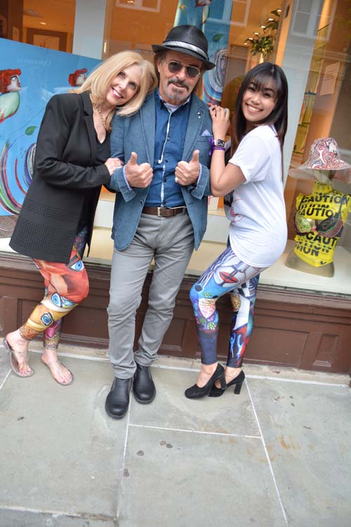 Sharon Barnett, Philippe Valy (Artist) and Kea Chan. Photo by: Rose Billings/Blacktiemagazine.com