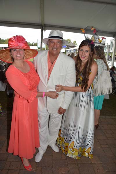 Bonnie Comley, Stewart Lane and Leah Lane. Photo by: Rose Billlings/Blacktiemagazine.com