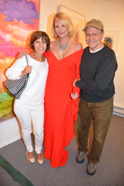 Elaine Bernake, Suzanne LaFleur and Gerald Appelle. Photo by: Rose Billings/Blacktiemagazine.com