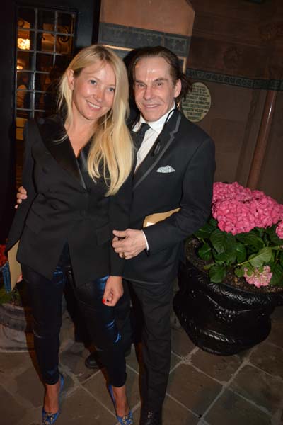 Janna Bullock and R Couri Hay. Photo by: Rose Billings/Blacktiemagazine.com
