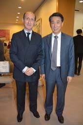 David P. Michaels, President of The Foreign Press Association and Oh Joon, Ambassador Permanent Representative at The Mission of the Republic of Korea to the United Nations. Photo by: Rose Billings/Blacktiemagazine.com