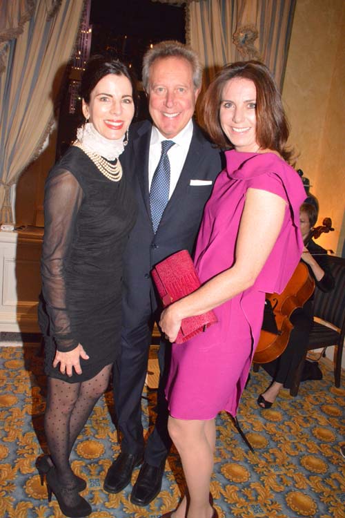 Barry M. Weintraub, MD. ,F.A.C.S. and his lovely fianc and Laine Siklos.  Photo by:  Rose Billlings/Blacktiemagazine.com