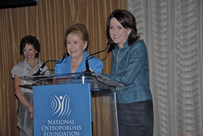  Mother and daughter authors, Mary and Carol Higgins Clark, accept their Generation Awards at the 2008 A Gift from Mothers to Daughters luncheon as vice chair, Carol Saline, looks on.