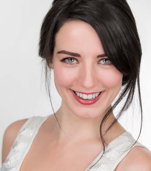  Mhairi Calvey