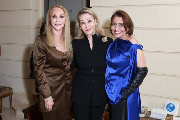 Barbara Winston, Susan Gutfreund, Muna Rihani Al-Nasser, Susan Gutfreund Patrick McMullan/Photo - Gonzalo Marroquin/PMC