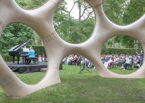 Opera al Fresco with Eve Queler