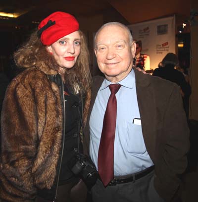 Joyce Brooks, Sami Steigmann