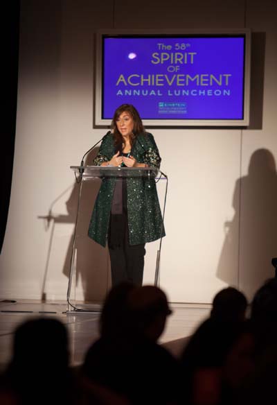 Lorraine Schwartz accepting her award. Photo by:  J Torres Photography