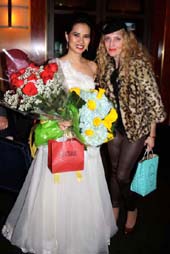 Chau-Giang Thi Nguyen, Joyce brooks