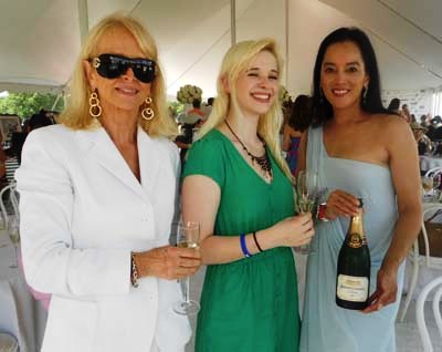 Susannah Pask, Emma Steward, Cassandra Seidenfeld
