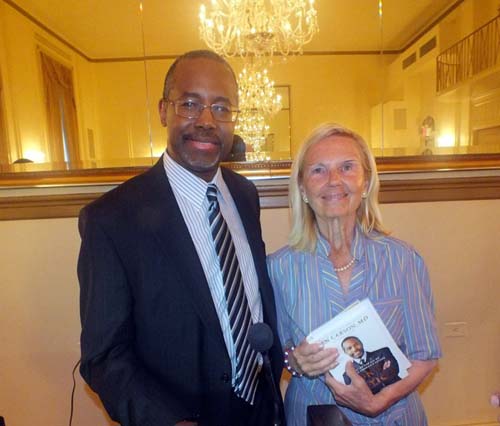 Signing Hon. Patti Page's book. Photo by: Vincent Menza