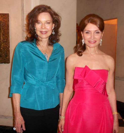 Margo Langenberg and Jean Shafiroff. Photo by: Joyce brooks/Blacktiemagzien.com