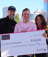 God’s Love We Deliver Assistant Director of Development Patrick Schultz, Marc Hurlbert of the Avon Foundation and God’s Love President & CEO Karen Pearl accept the grant awarded to God’s Love We Deliver at the 2014 Avon Walk for Breast Cancer Photo Courtesy of : Avon Walk for Breast Cancer New York