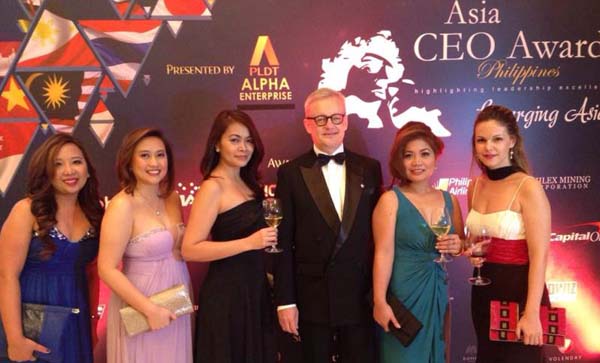 Regus Commercial Marketing Manager, Chary Francisco; Regus Coaching General Manager, Sherryl Delos Reyes; Ms. Kandy Antonio; Mr. Lars Wittig, Regus Country Manager; Ms. Ana Rocero, Regus Area Director-Sales; Ms. Malu Ambrosio,