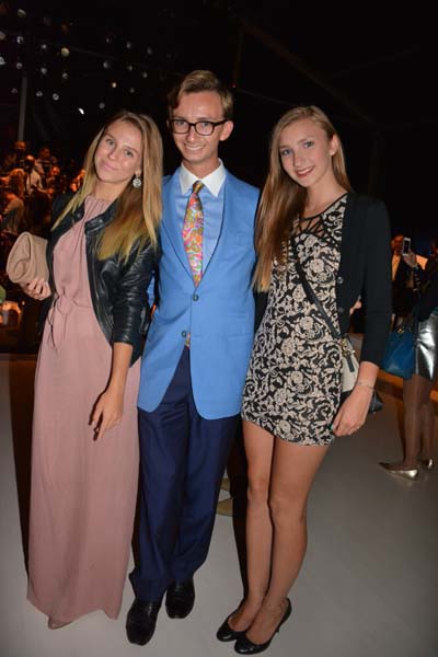 Guest, Cole Rumbough and Kiera Rumbough .  Photo by:  Rose Billings/Blacktiemagazine.com