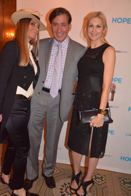 Jill Janger, Richard Heimler (Honoree, Face of Hope Survivor), and Kelly Rutherford. Photo by: Rose Billings/Blacktiemagazine.com