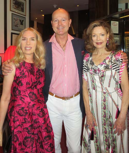 Lauren Lawrence, Prince Dimitri of Yugoslavia and Margo Langenberg.  Photo by:  Joyce Brooks/Blacktiemaagzine.com