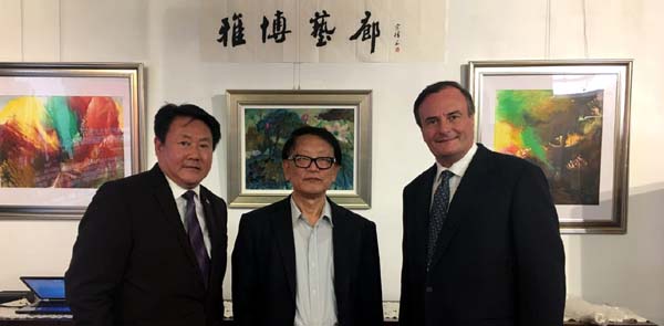 Jimmy Chue, Gerard Mc Keon