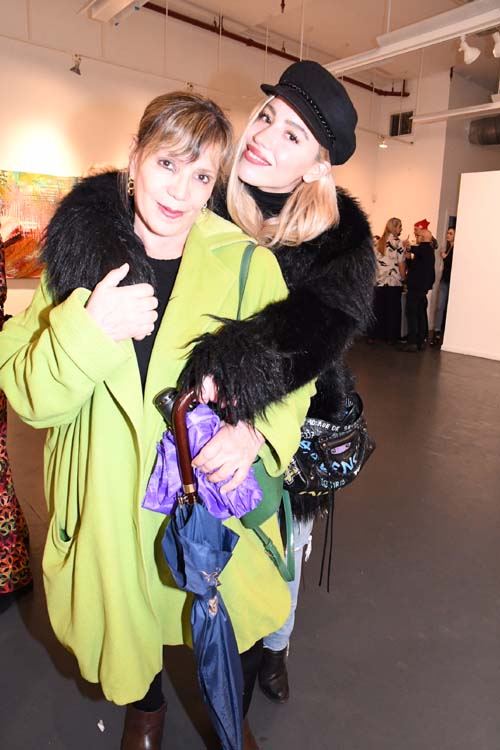 Joanna Levinglick and Diandra von Schmitz.  Photo by:  Rose Billings/Blacktiemagazine.com