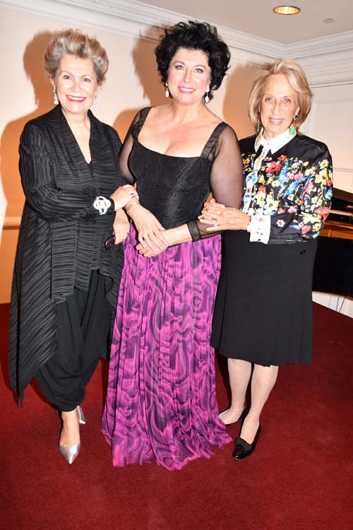 Ambassador Katalin Annamria Bogyay,Hungarian Mezzo Soprano Ildiko Komlosi.  Photo by:  Rose Billings/Blacktiemaagzine.com