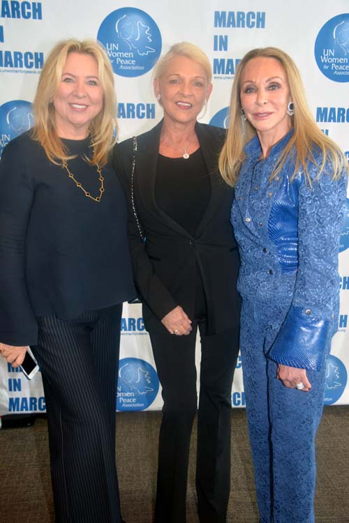 Margo Catsimatidis and Barbar Winston.  Photo by:  Rose Billings/Blacktiemagazine.com