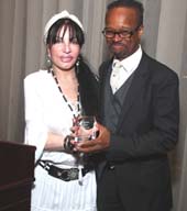 Loreen Arbus presented The Loreen Arbus Champion for Disabilities Award to Jd Michaels.Photo by: Astrid Stawiarz 2019 Getty Images