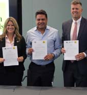 Left: Tonya Steiner, Executive Director Global Access to Cancer Care Foundation Middle: Luis Revilla, Mayor of the City of La Paz