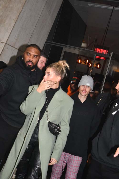 Hailey Baldwin and Justin BieberPhoto by: Rose Billings/BlackTieMagazine.com