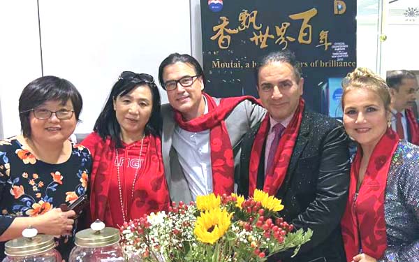MXQ LifeWater, Jeannie Yi, Bobby DeLong, Olympia Gellini, Janet