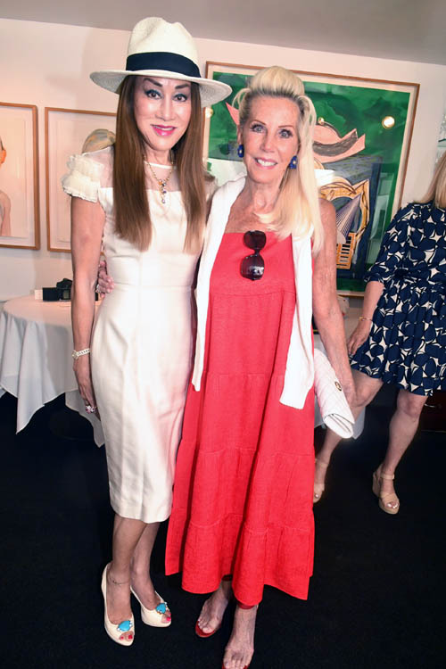 Lucia Hwong and Cece Black. Photo by: Rose Billings/Blacktiemagazine.com