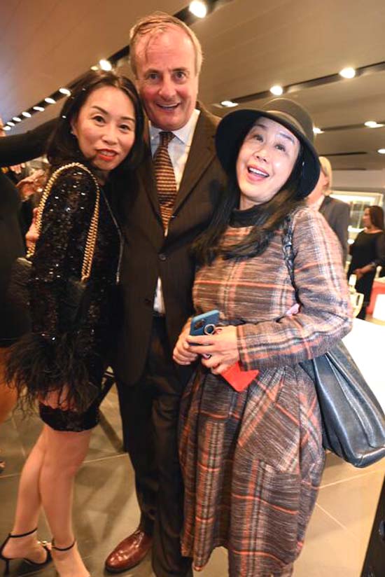 Helen Hsieh, Gerard Mc Keon, WeiWei Gao
