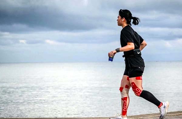 Elaine Du, 7th World Marathon Challenge