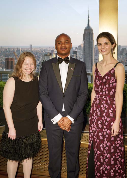 Alison Dichter, Thomas Moore, Frances Lindemann