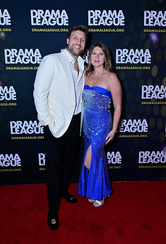 Kent Anderson, Sarah Hutton